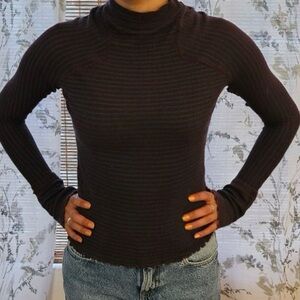 Small striped Free People long sleeve